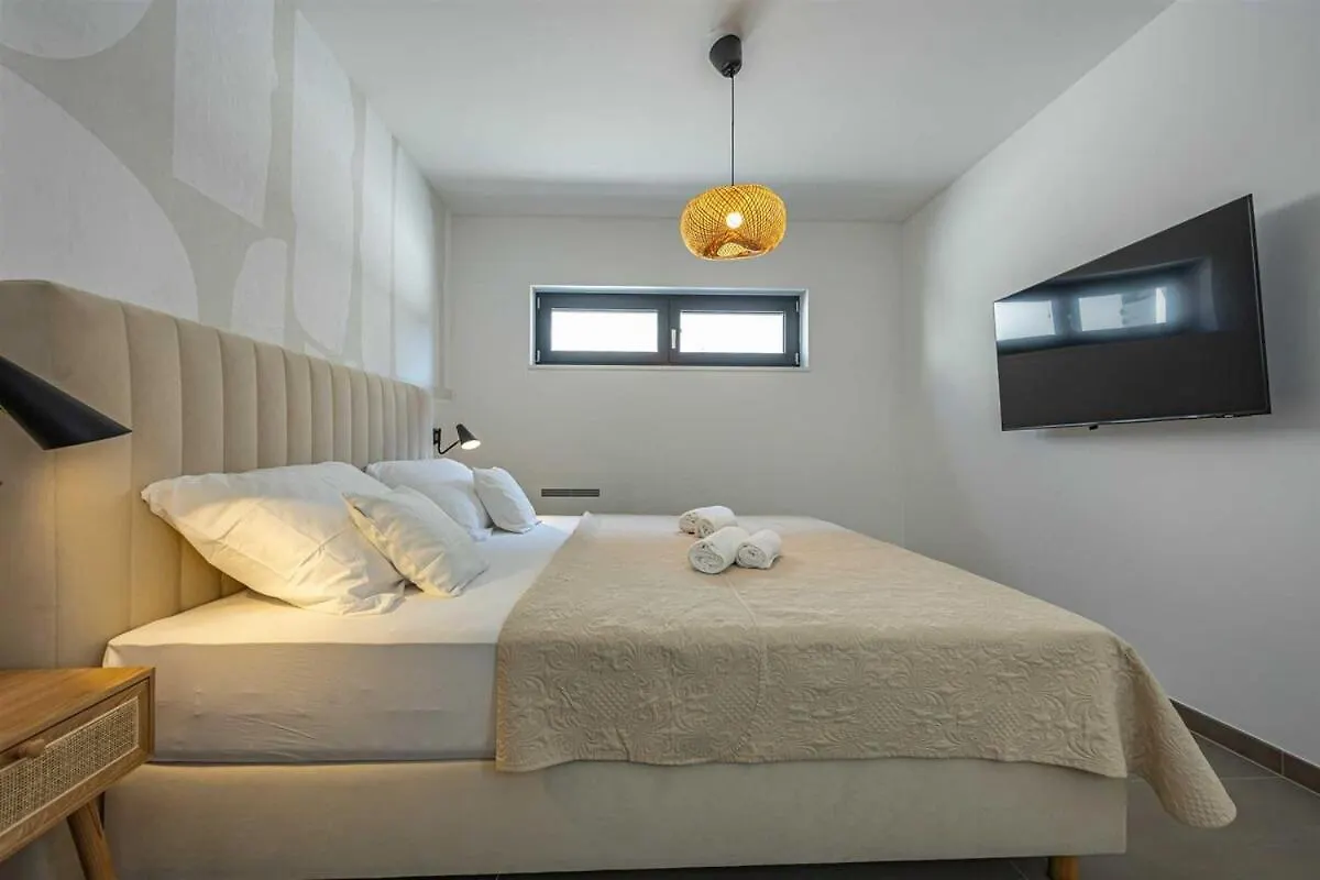 Vacay Villa Vista With Heated Pool Crikvenica