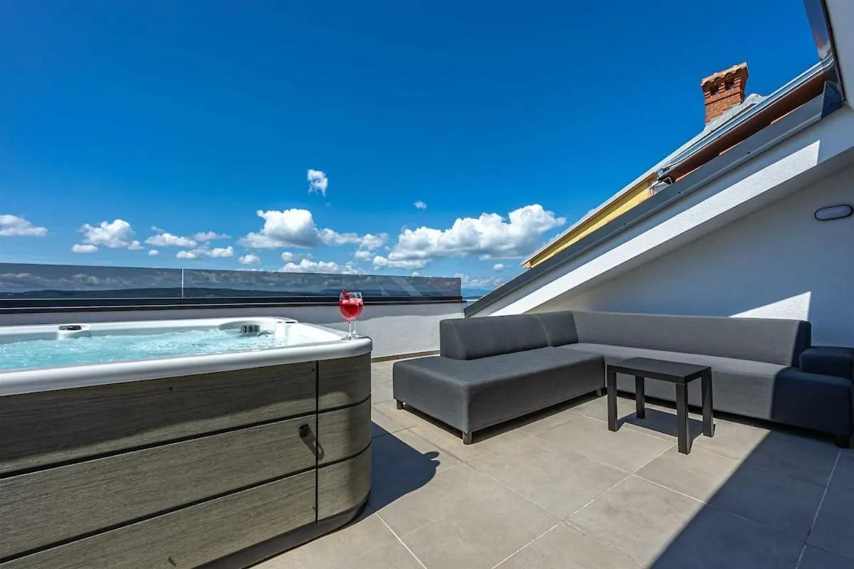 Vacay Villa Vista With Heated Pool Crikvenica 0*,