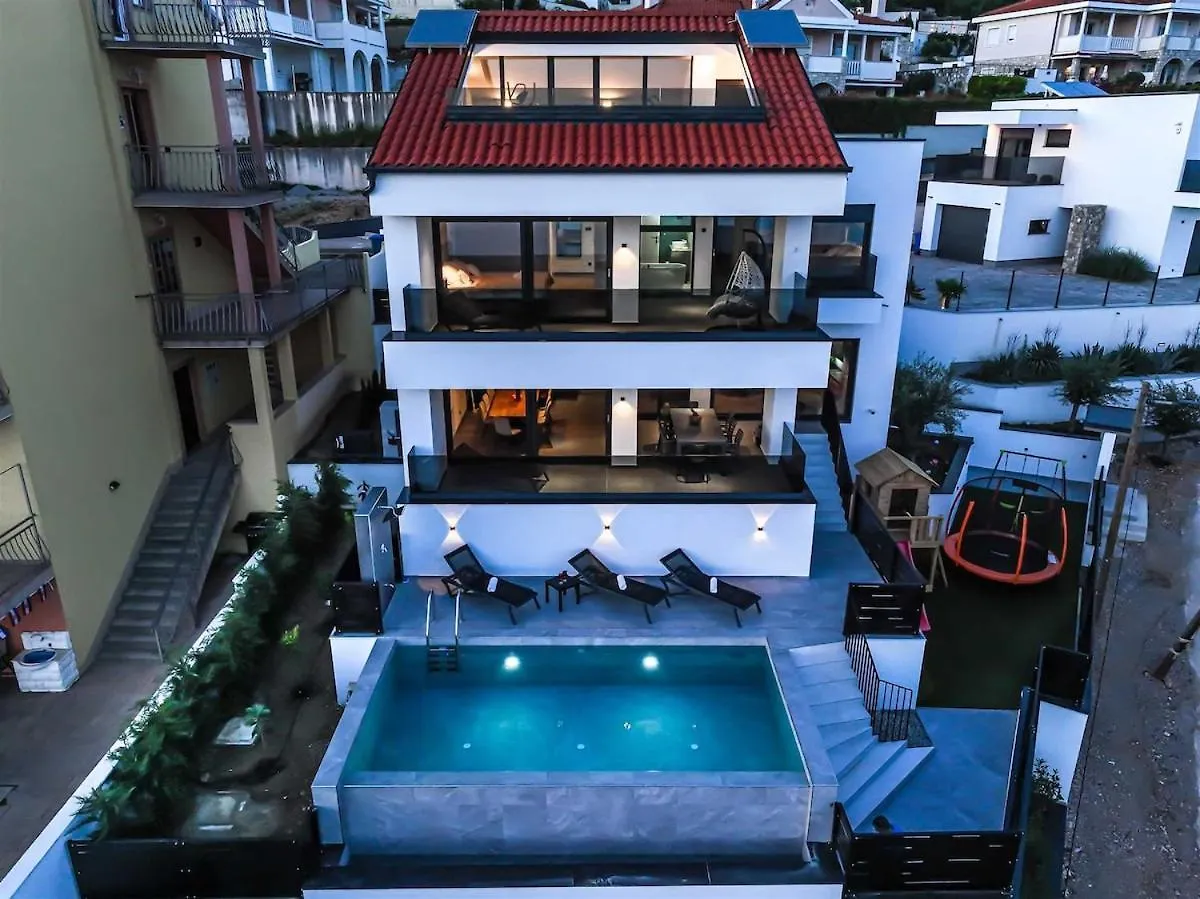 Vacay Villa Vista With Heated Pool Crikvenica